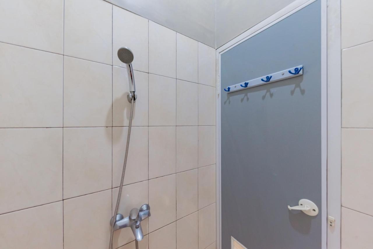 Reddoorz Syariah Near Politeknik Negeri Bandung Campus Hotel Cimahi Kültér fotó
